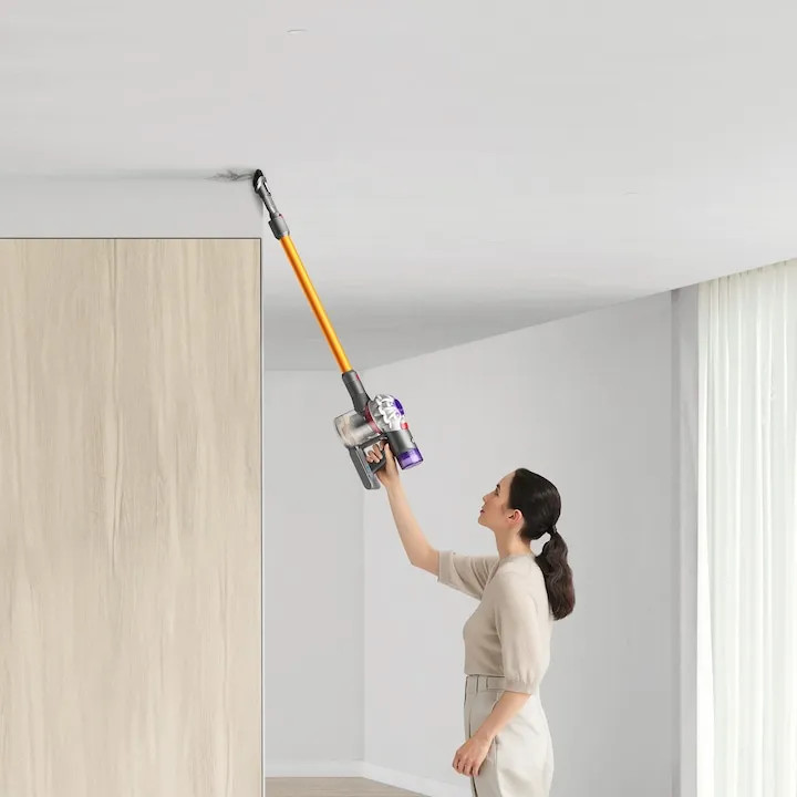جاروشارژی دایسون مدل Absolute V8 Dyson ضمانت اصالت کالا و ارسال فوری و رایگان /گارانتی 18 ماهه مارکو تجارت