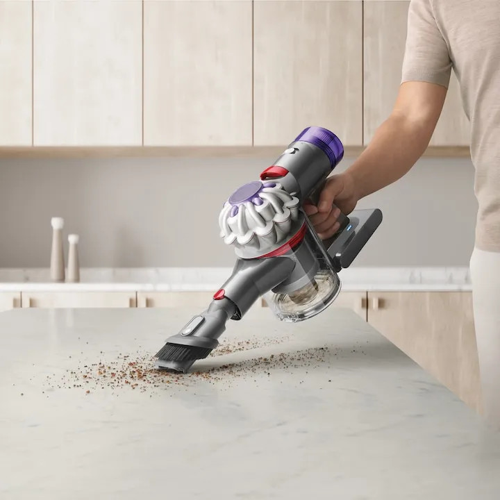 جاروشارژی دایسون مدل Absolute V8 Dyson ضمانت اصالت کالا و ارسال فوری و رایگان /گارانتی 18 ماهه مارکو تجارت