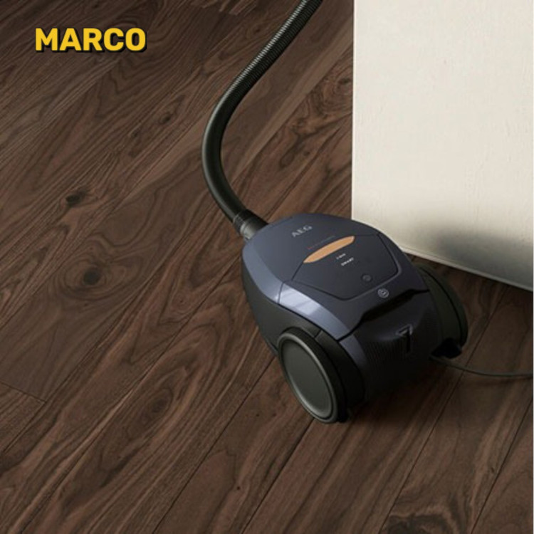 جاروبرقی آاگ مدل AEG VX82-1-5DB ضمانت اصالت و سلامت / ارسال فوری و رایگان /گارانتی 18 ماهه مارکو تجارت